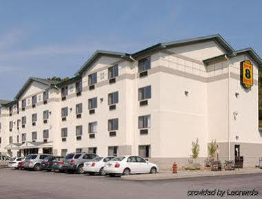 Super 8 By Wyndham Manchester Airport Εξωτερικό φωτογραφία